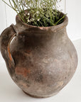 Vintage pot