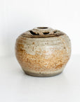 Ceramic pot