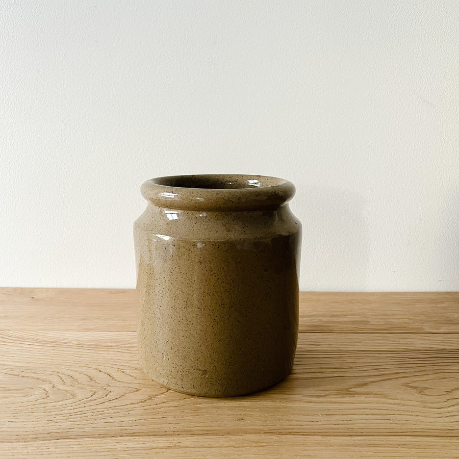 Vintage crockery pot